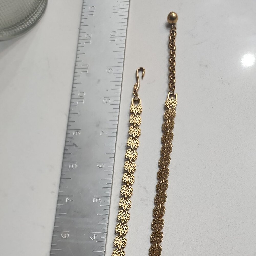 Vintage gold necklace